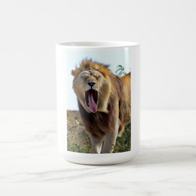Taza Mágica León sacando la lengua (Centro)