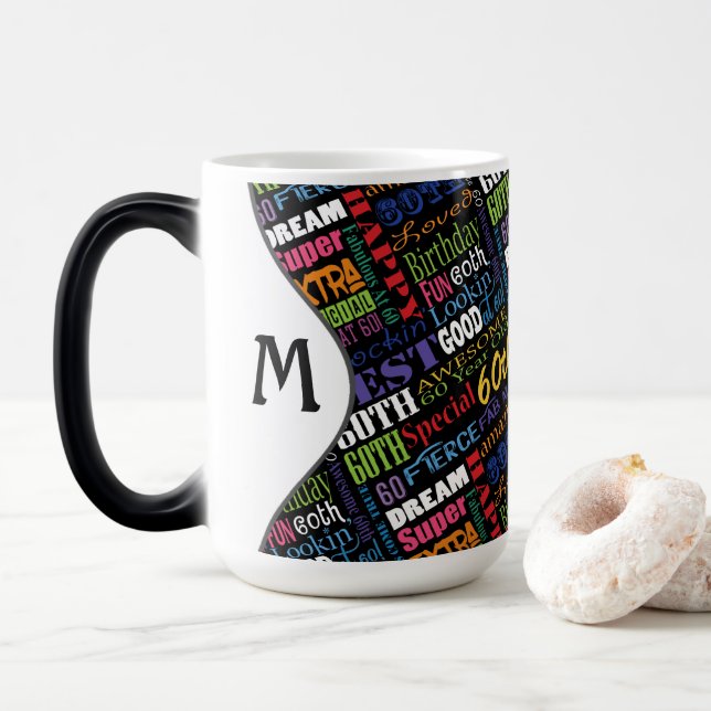 Taza Mágica Monograma personalizado de fiesta de cumpleaños nú (Con donut)