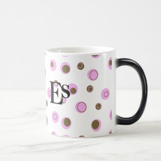 Taza Mágica Monogramo de puntos de polka marrón rosa
