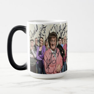 Taza Mágica mrs browns boys (chicos de mrs) firmaron