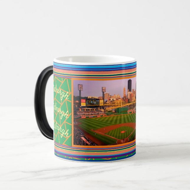 Taza Mágica Mug Magical- Revela Parque PNC de Pittsburgh (Anverso izquierdo)