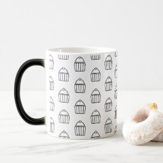 Taza Mágica Muñeca de patrón de torta minimalista