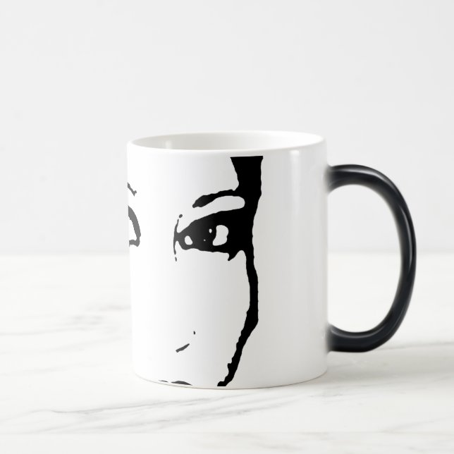 Taza Mágica Ojos despiadados (Derecha)