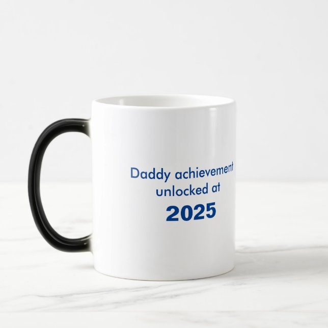 Taza Mágica Papi en 2022 (Izquierda)