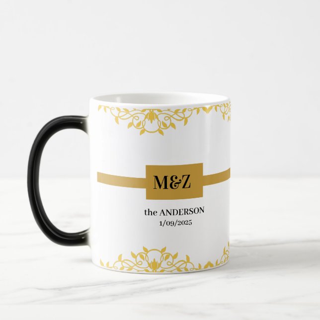 Taza Mágica Pareja Monograma boda fecha cartón decorativo (Izquierda)