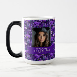 Taza Mágica Patrón de Lirios de Calla Clásicos Felicita Gradua