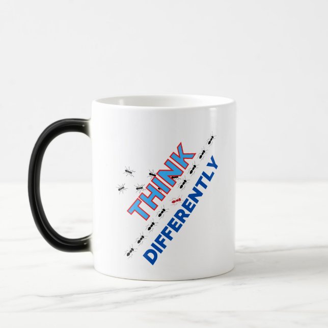 Taza Mágica Pensar diferente 6.w (Izquierda)