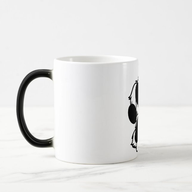 Taza Mágica Perro blanco y negro (Izquierda)