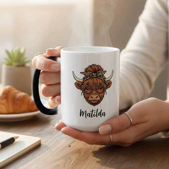 Taza Mágica Personalized Highland cow messy bun  (Subido por el creador)