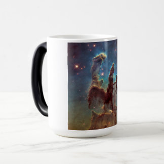 Taza Mágica Pilares de la Creación, nebulosa del Águila Hubble