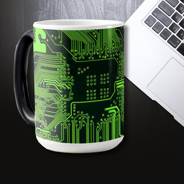 Taza Mágica Placa de circuito electrónico verde del nerd de sa (Subido por el creador)
