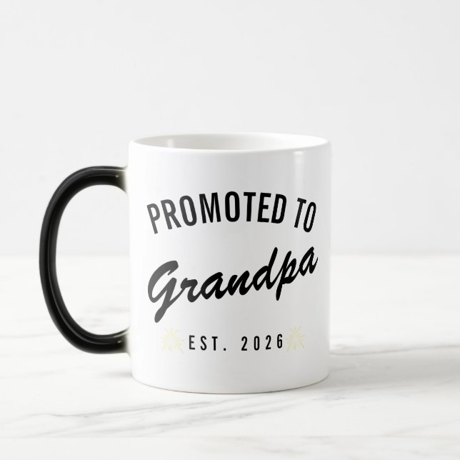 Taza Mágica Promoted to Grandpa Est. 2026 (Izquierda)