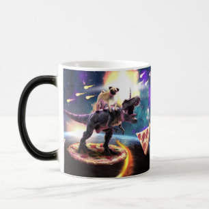 Taza Mágica Pug montando dinosaurio unicornio en el espacio