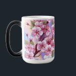 Taza Mágica Sakura rosa sobre fondo de pintura<br><div class="desc">Dibujado artísticamente,  rama de rosa,  flores de cerezo sobre fondo pintoresco,  texturizado,  pintado con pintura blanca,  rosa y azul. Pink Sakura</div>