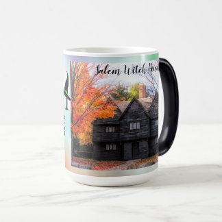 Taza Mágica Salem Witch House en Salem Massachusetts