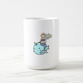 Taza Mágica Sirenita con el Mascota Narwal de paseo en el cabe