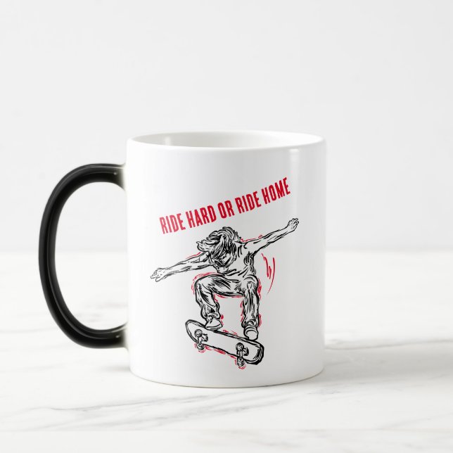 Taza Mágica Skater Volador Haciendo Patinaje De Mediano Aire (Izquierda)