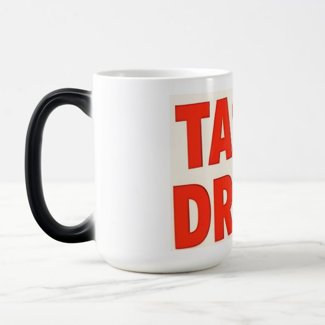 Taza Mágica Tasty Drugs Mug (Izquierda)
