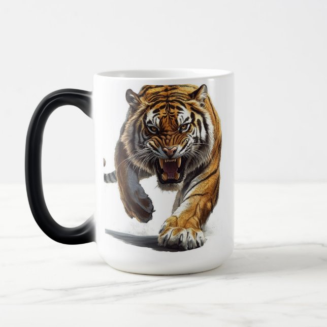 Taza Mágica Tigre cargador hiperrealista (Izquierda)