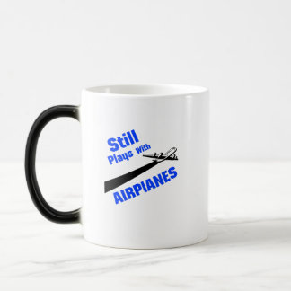 Taza Mágica Todavía juegos con el piloto del aeroplano del