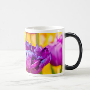 Taza Mágica Tulipanes Encantadores Rosa Oscuro