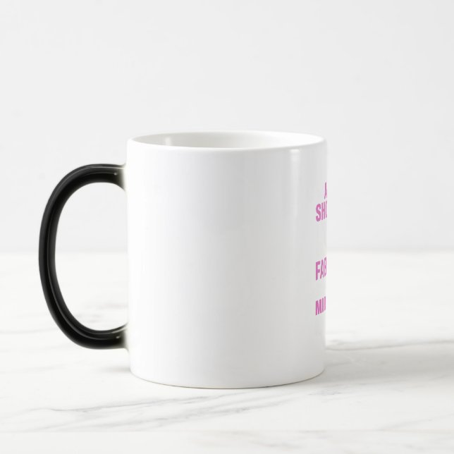 Taza Mágica Un Chica Casado Con Un Mecánico (Izquierda)