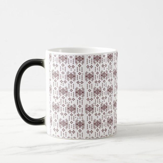 Taza Mágica un fondo blanco con un patrón rojo (Izquierda)
