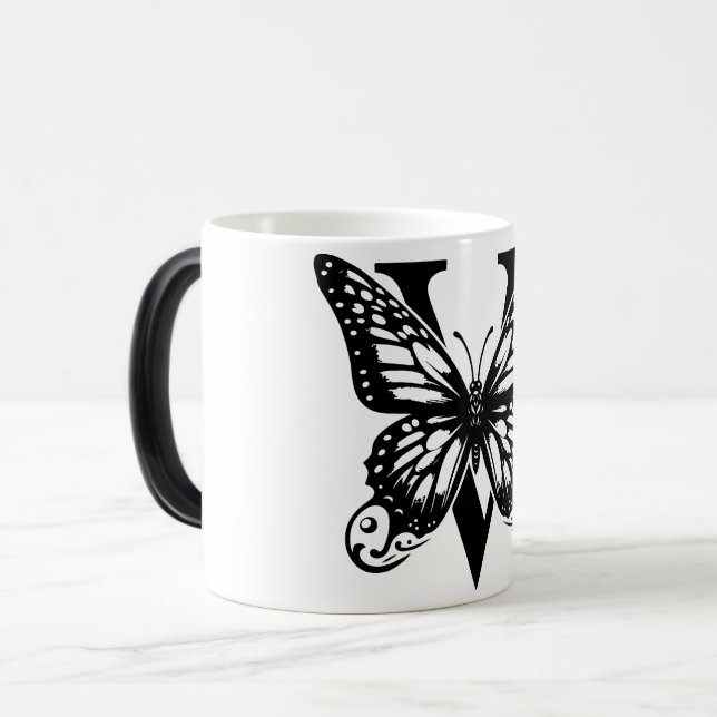 Taza Mágica V Alphabet black butterfly (Anverso izquierdo)