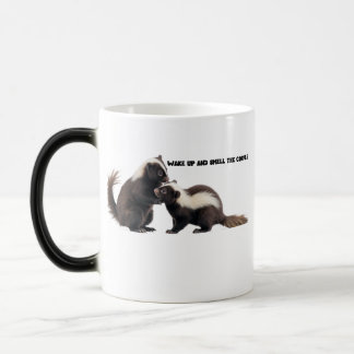 TAZA MÁGICA WAKE UP AND SMELL THE COFFEE