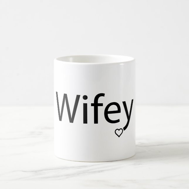 Taza Mágica Wifey - Morphing Mug negro/blanco de 11 oz (Centro)