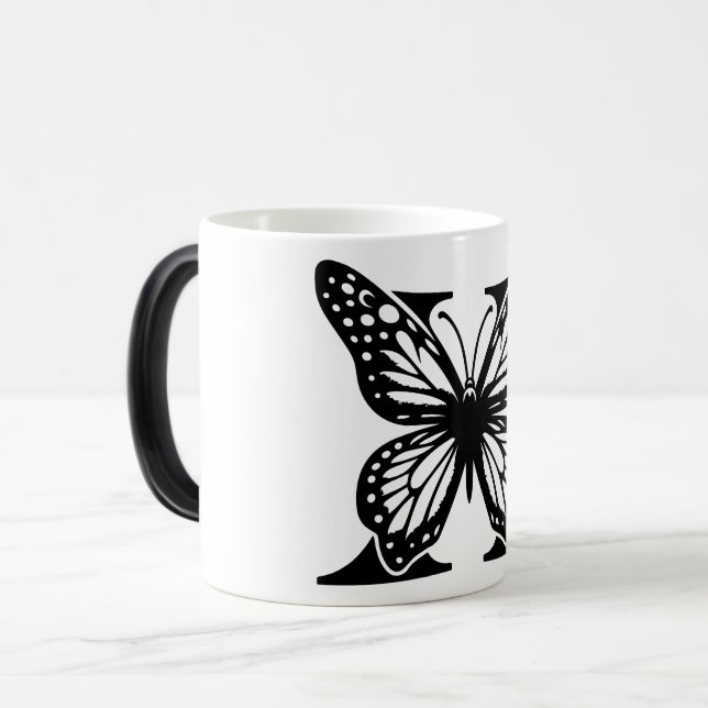 Taza Mágica X Alphabet black butterfly (Anverso izquierdo)