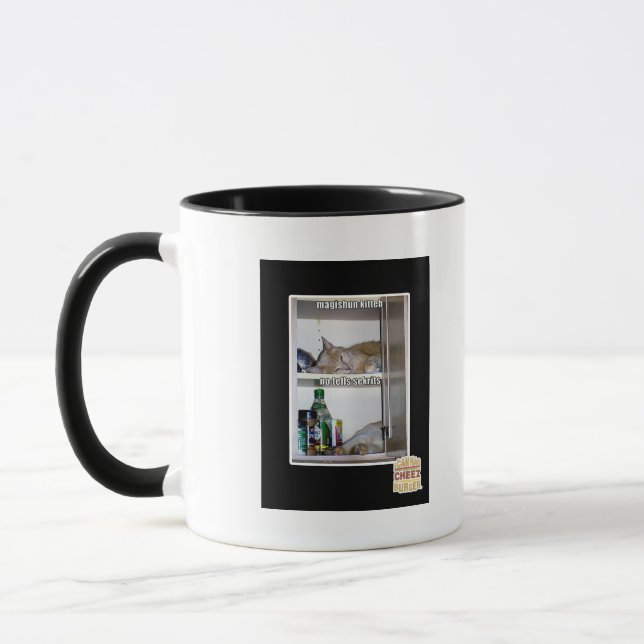 Taza Magishun Kitteh (Izquierda)