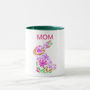 TAZA "MAMÁ" COLOR FLORADO EN EL PASTEL COLORA BOMBA