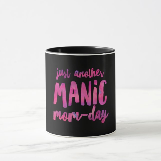Taza Manic Mom-Day Black 11 oz Combo Mug (Centro)