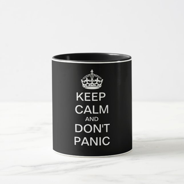 Taza MANTENER LA CALMA Y NO TENER PÁNICO - texto person (Centro)