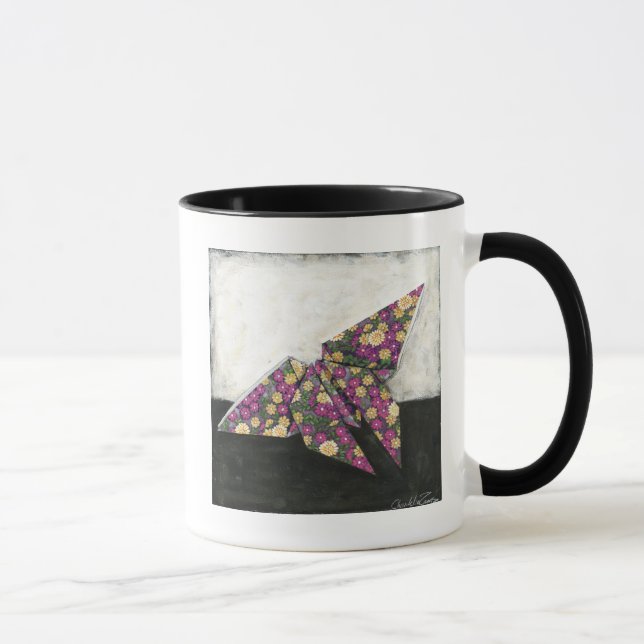 Taza Mariposa de origami sobre papel floral (Derecha)