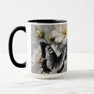 Taza Mariposas Negras Y Blancas Sobre Flores Blancas,