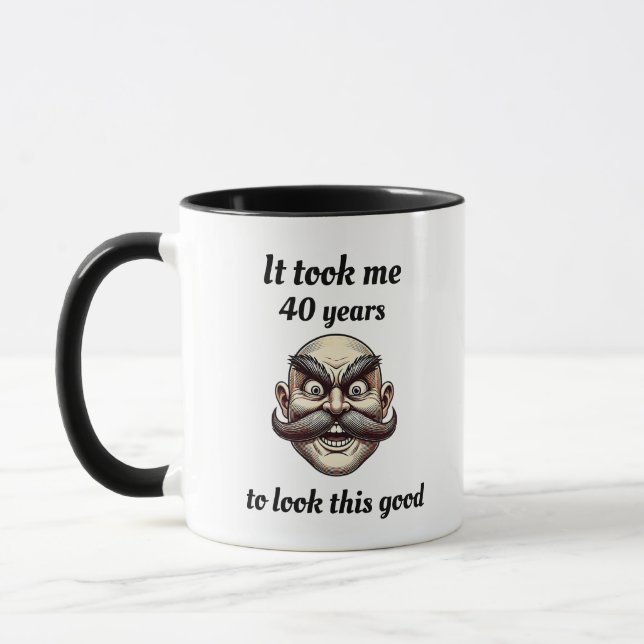 Taza Me tomó 40 años lucir tan divertido (Izquierda)