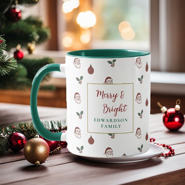Taza Merry and Bright family name Christmas (Merry and Bright family name Christmas Mug. A nice mug for the Holiday season.)