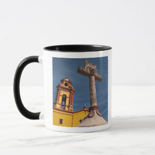 Taza México, Bernal. Vista de Iglesia de San Sebastian