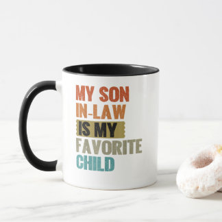 Taza Mi Hijo De Derecho Es Mi Familia Alegre Favorita