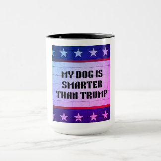 Taza Mi perro es más inteligente que Trump