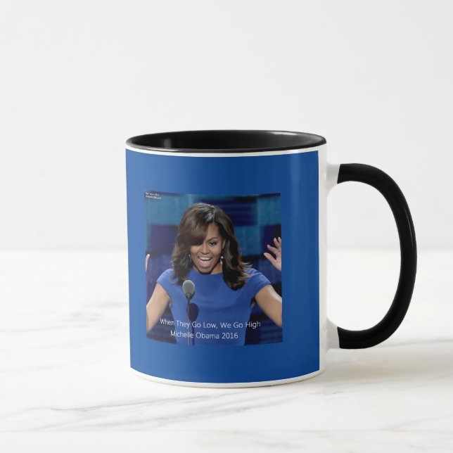Taza Michelle Obama Colectivo "Vamos Alto" (Derecha)