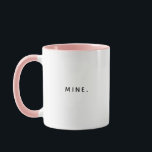 Taza Mina moderna divertida mi café<br><div class="desc">¿Alguien siempre te roba el café? Asegúrate de que la gente sepa que esta taza es tuya. La tipografía minimalista moderna dice MINE en esta graciosa taza de café de dos tonos.</div>