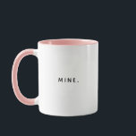 Taza Mina moderna divertida mi café<br><div class="desc">¿Alguien siempre te roba el café? Asegúrate de que la gente sepa que esta taza es tuya. La tipografía minimalista moderna dice MINE en esta graciosa taza de café de dos tonos.</div>