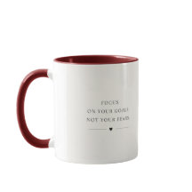 Taza minimalista motivacional: enfócate en tus obj