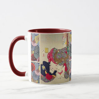 TAZA MIRANDO CANSANTE, JAPONESA CON GATO BLANCO