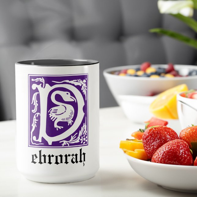 Taza Míticas criaturas del siglo XVI Capital decorativa (Subido por el creador)