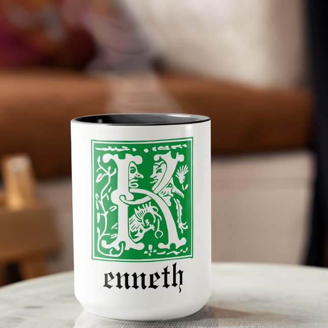 Taza Míticas criaturas del siglo XVI Capital decorativa (Subido por el creador)