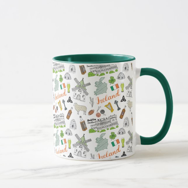 Taza Modelo del Doodle del bosquejo de Irlanda (Derecha)